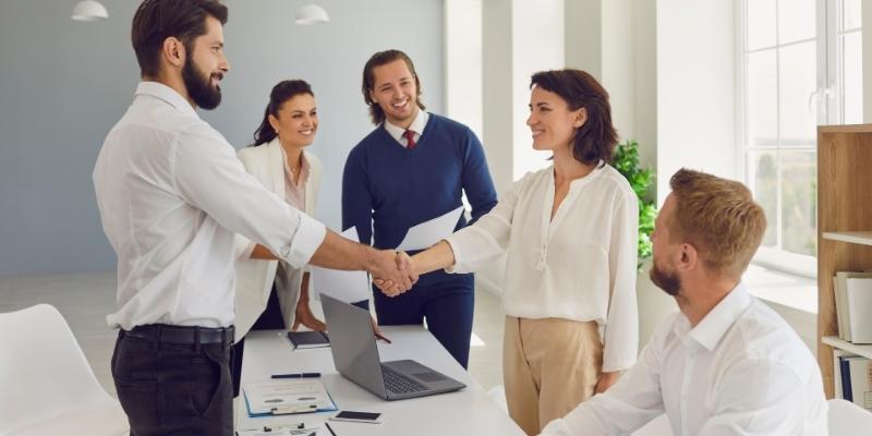 Nằm mơ thấy được thăng chức biểu lộ khát vọng vươn lên